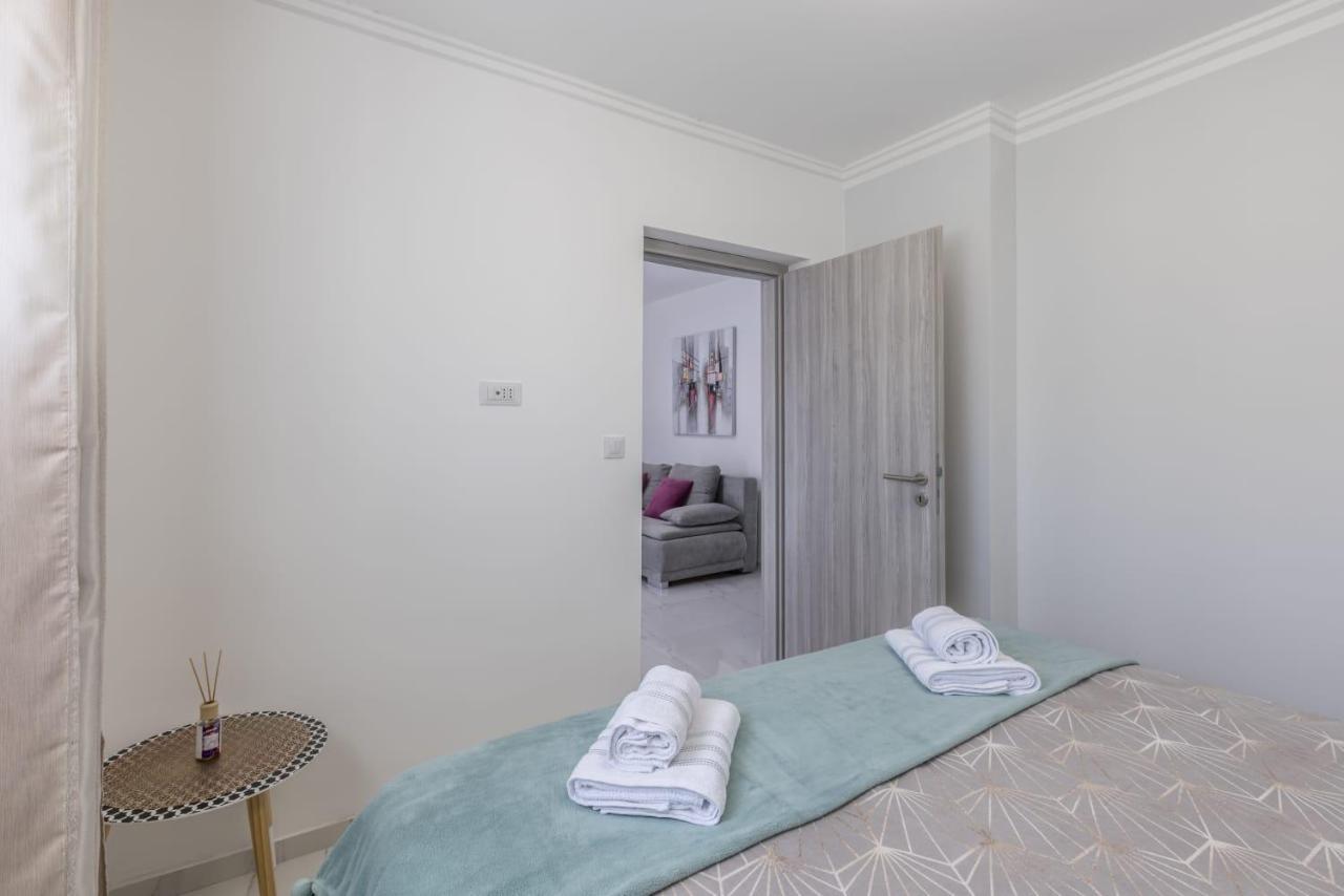 Royal Rose Gold Apartment Vodice Exterior photo